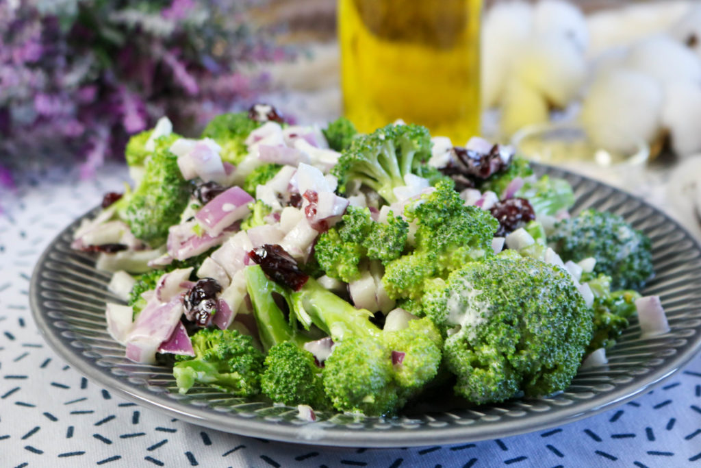 Broccoli Salad With Cranberries