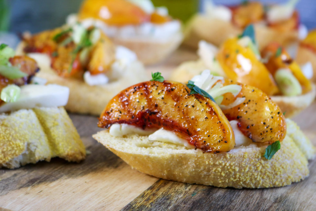 Grilled Peach and Cheese Crostini