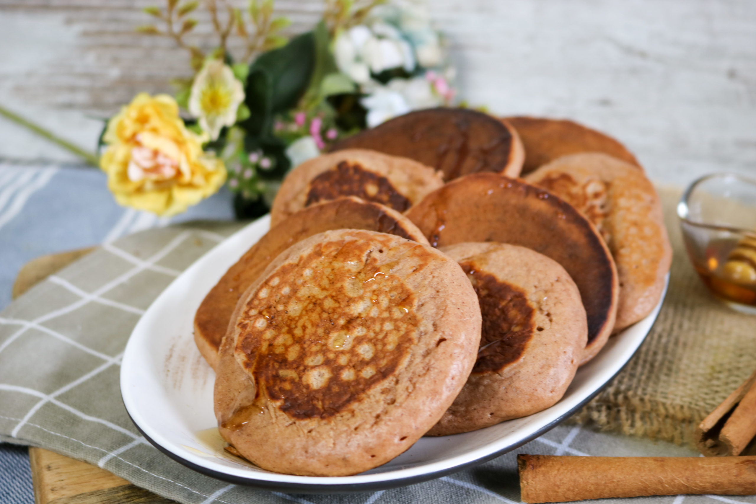 Low Fat Gingerbread Pancakes